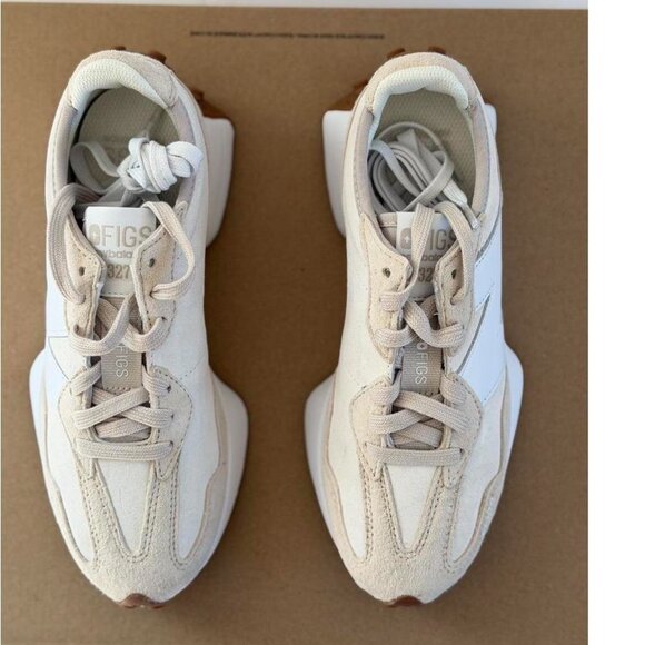 Figs New Balance 327 in Cream, Size 7 - Picture 9 of 12